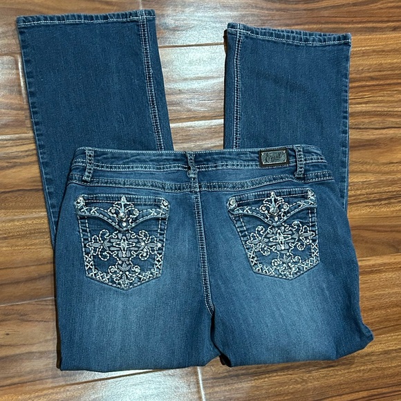 Earl Jeans Women's Blue Boot Cut with Embroidered Pocket - Picture 2 of 5